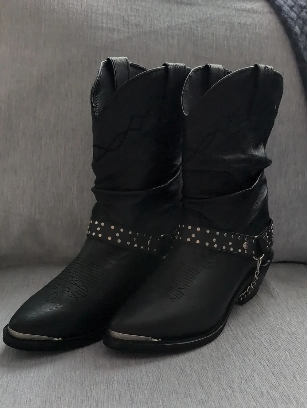 Shyanne Black Western Slouchy Boots w/Removable Studded Straps
